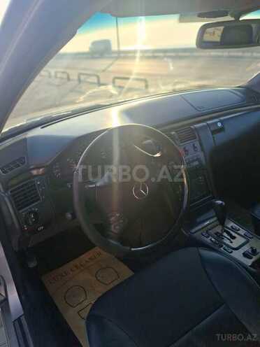 Mercedes E 280 2000, 337,000 km - 2.8 l - Bakı