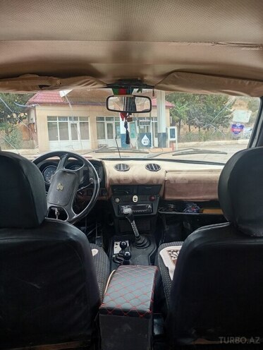 LADA (VAZ) Niva 1983, 105,000 km - 1.6 л - Yardımlı
