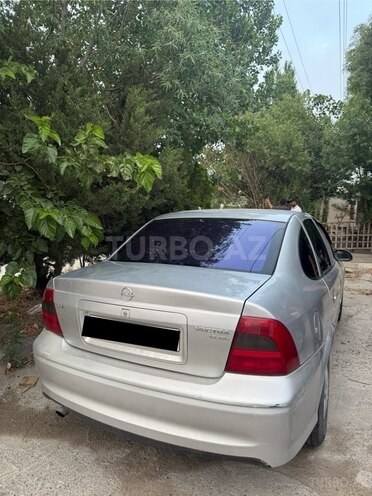Opel Vectra 2000, 250,000 km - 1.8 l - Bakı