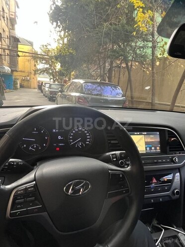 Hyundai Avante 2017, 146,000 km - 1.6 l - Bakı