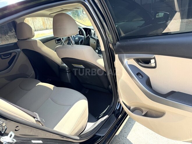Hyundai Elantra 2015, 103,878 km - 1.8 л - Bakı