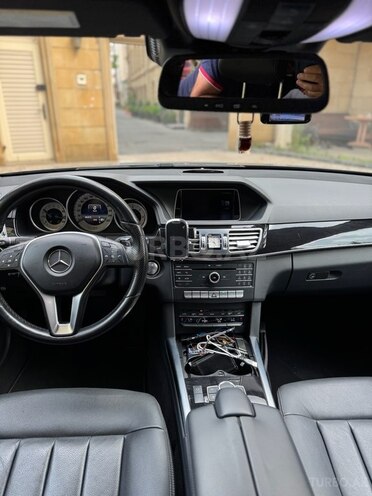 Mercedes E 250 2015, 185,000 km - 2.2 л - Bakı