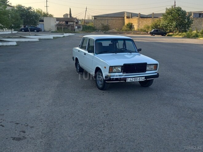 LADA (VAZ) 2107 1991, 85,000 km - 1.6 l - Şirvan