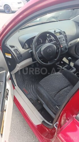Kia  2008, 312,695 km - 1.6 l - Lənkəran