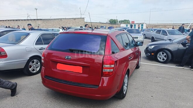 Kia  2008, 312,695 km - 1.6 l - Lənkəran