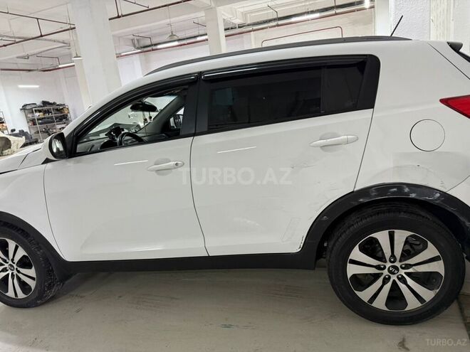 Kia Sportage 2012, 127,000 km - 2.0 l - Bakı
