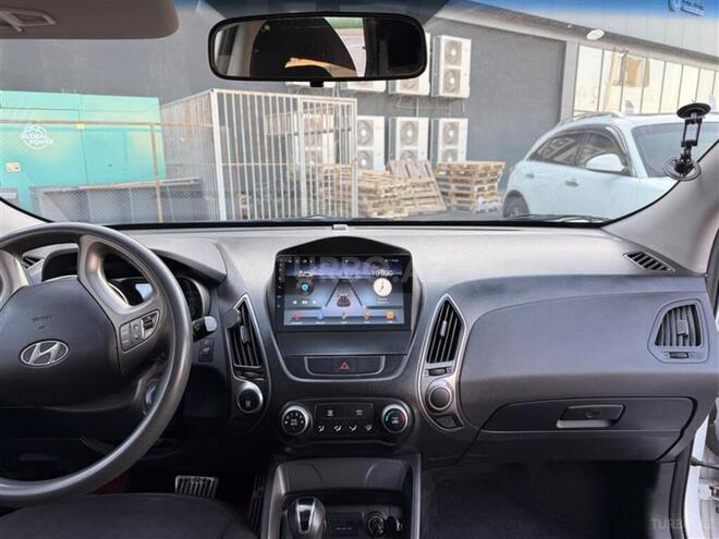 Hyundai ix35 2014, 196,000 km - 2.0 l - Bakı