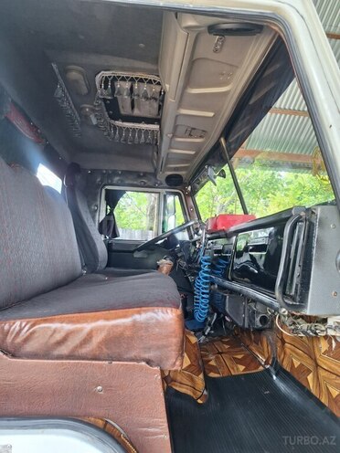 KamAz 65115 1992, 450,000 km - 11.0 l - Qəbələ