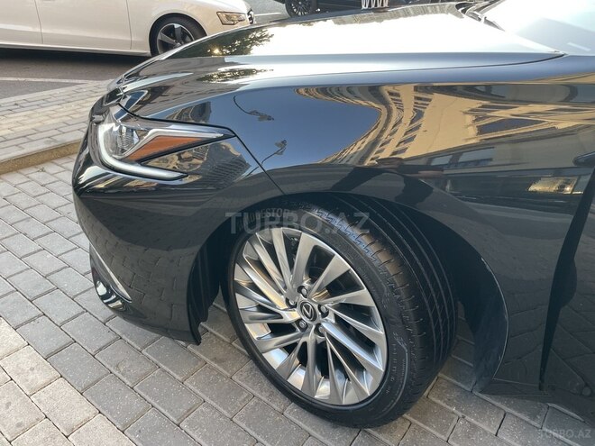 Lexus ES 350 2019, 54,000 km - 3.5 l - Bakı
