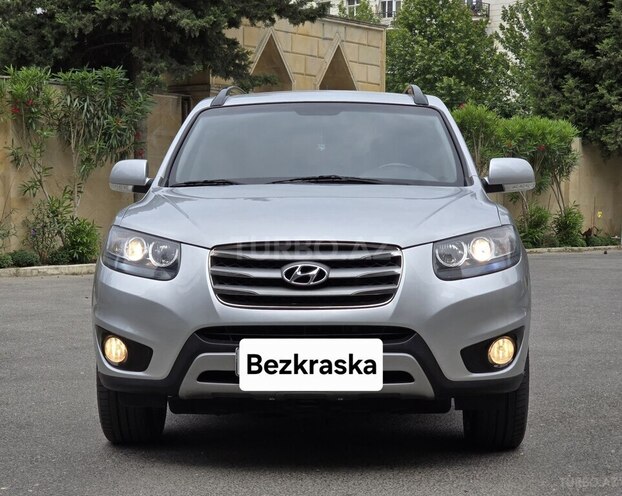 Hyundai Santa Fe-1
