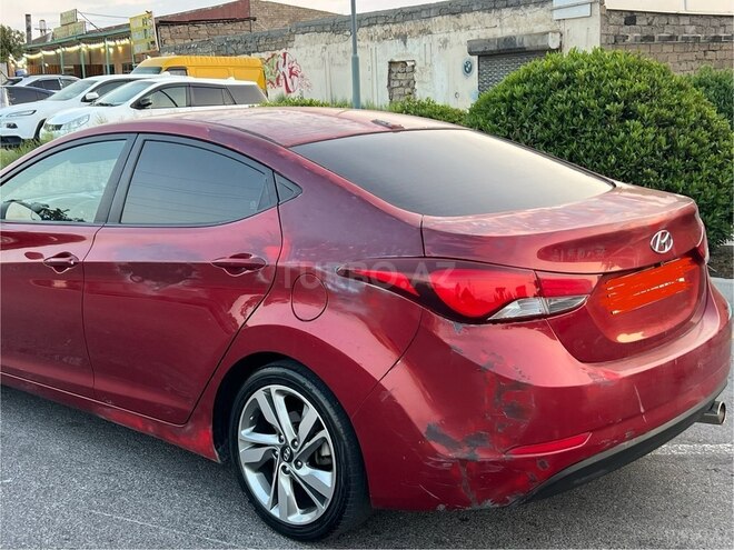 Hyundai Elantra 2015, 123,000 km - 1.8 l - Bakı
