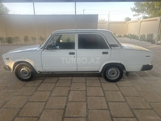 LADA (VAZ) 2107 1998, 95,000 km - 1.6 l - Salyan