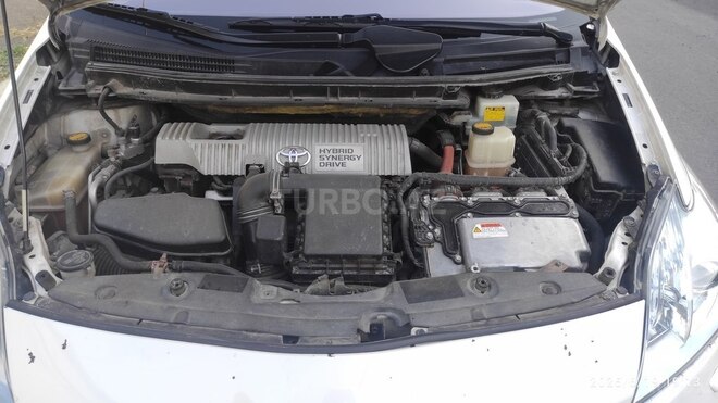 Toyota Prius 2010, 426,100 km - 1.8 л - Gəncə