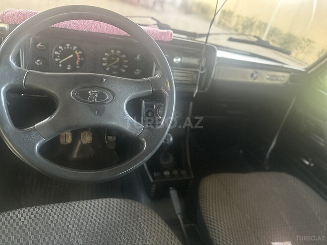 LADA (VAZ) 2107 1998, 95,000 km - 1.6 l - Salyan