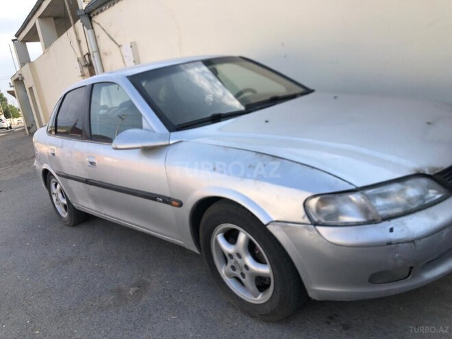 Opel Vectra 1997, 352,232 km - 2.5 l - Bakı