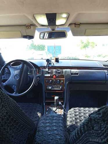 Mercedes E 300 d 1997, 340,000 km - 3.0 l - Bakı