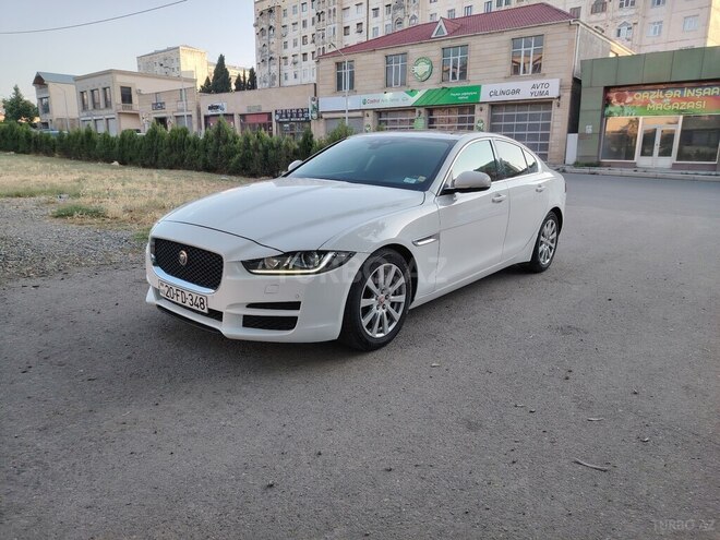 Jaguar XE 2016, 212,000 km - 2.0 l - Gəncə