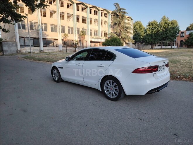 Jaguar XE 2016, 212,000 km - 2.0 l - Gəncə