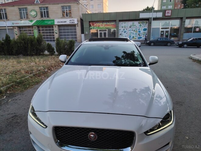 Jaguar XE 2016, 212,000 km - 2.0 l - Gəncə