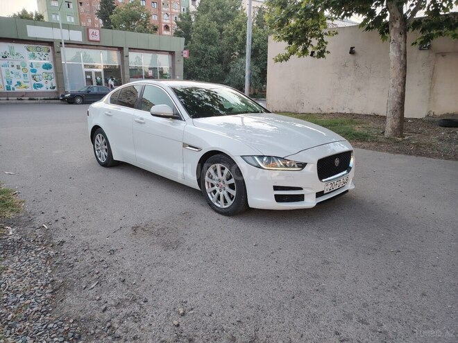 Jaguar XE 2016, 212,000 km - 2.0 l - Gəncə