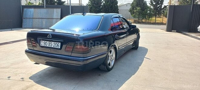 Mercedes E 240 1998, 200,000 km - 2.4 l - Şəmkir