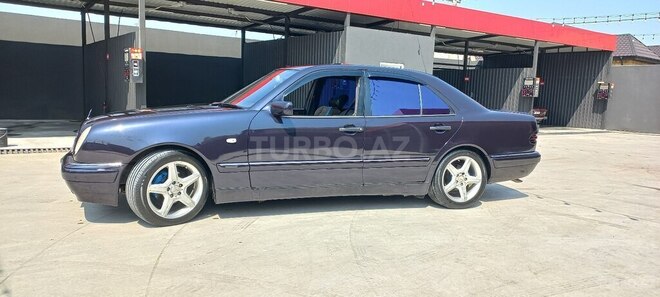 Mercedes E 240 1998, 200,000 km - 2.4 l - Şəmkir