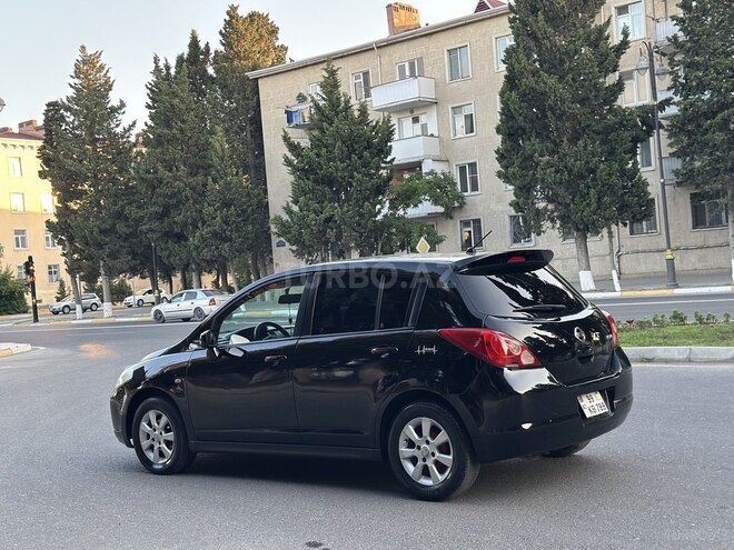 Nissan Tiida 2006, 298,523 km - 1.8 л - Bakı