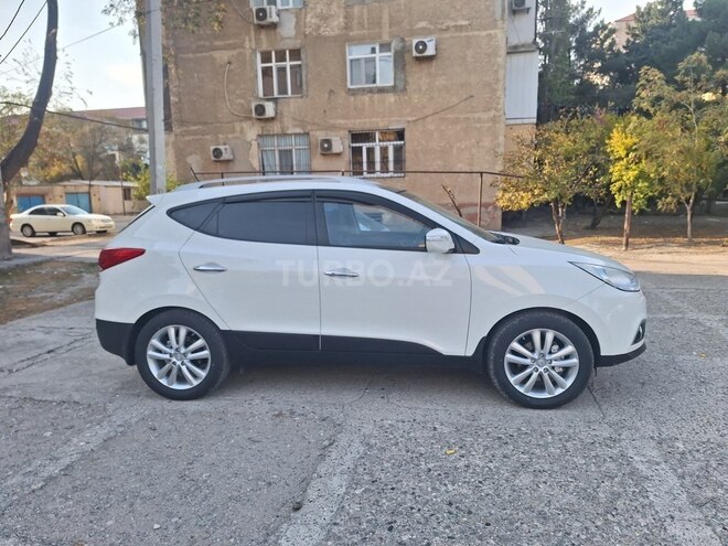 Hyundai ix35 2013, 213,800 km - 2.4 l - Bakı