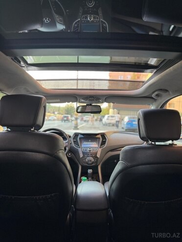 Hyundai Santa Fe-10