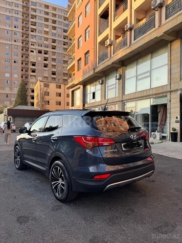 Hyundai Santa Fe-3