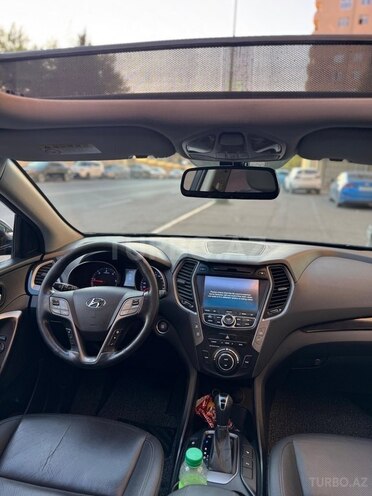 Hyundai Santa Fe-9
