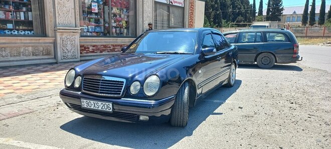 Mercedes E 240 1998, 200,000 km - 2.4 l - Şəmkir