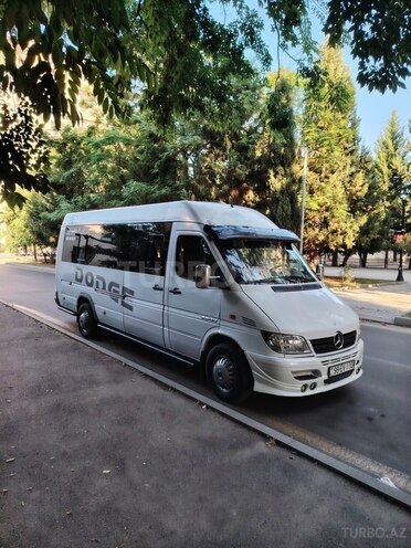 Mercedes Sprinter 313 2005, 370,000 km - 2.5 l - Yevlax