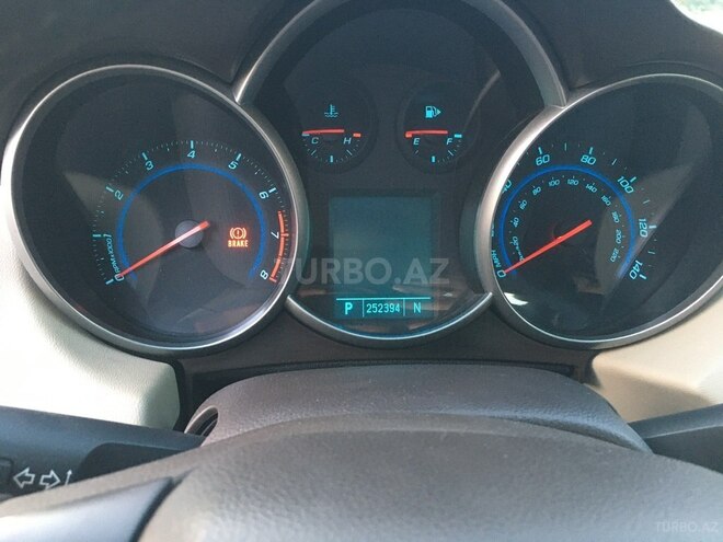 Chevrolet Cruze 2011, 252,400 km - 1.4 l - Bakı