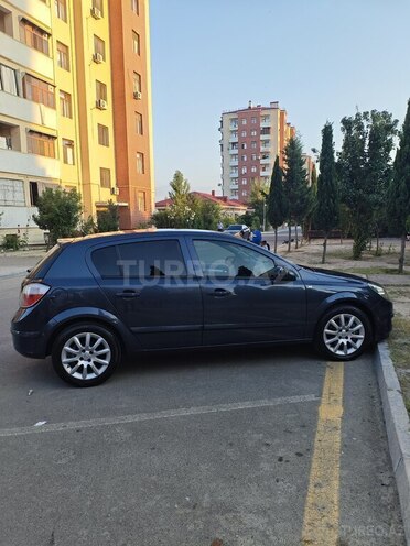 Opel Astra 2006, 286,000 km - 1.4 l - Mingəçevir
