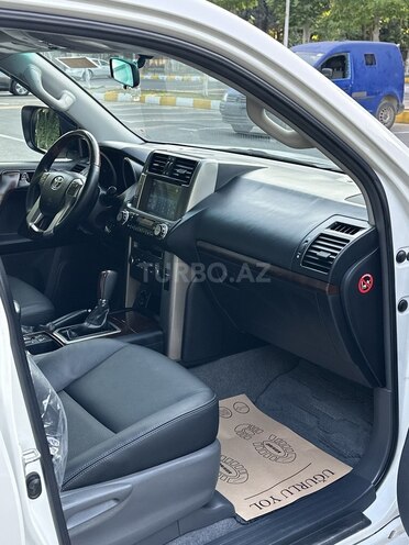 Toyota Land Cruiser Prado 2013, 148,000 km - 2.7 л - Bakı
