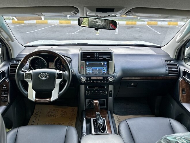 Toyota Land Cruiser Prado 2013, 148,000 km - 2.7 л - Bakı