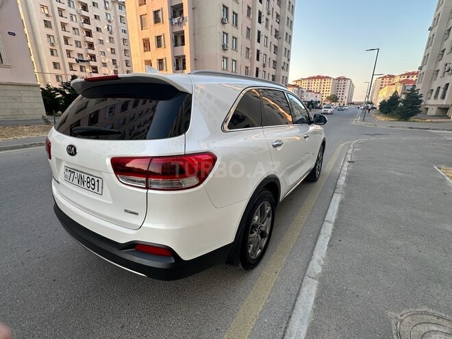 Kia Sorento-14