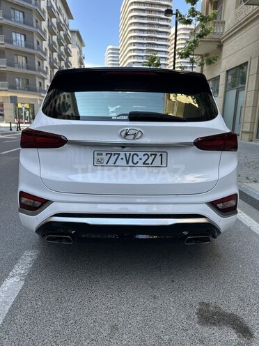 Hyundai Santa Fe-6