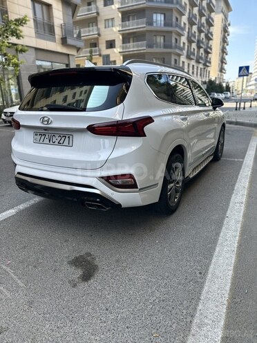 Hyundai Santa Fe-5