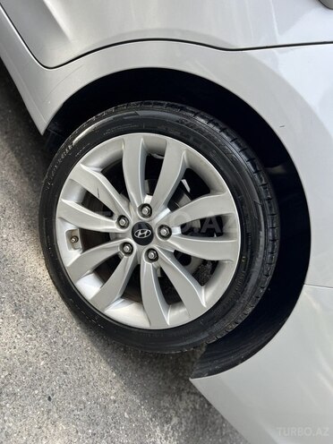 Hyundai Avante 2016, 111,000 km - 1.6 л - Bakı