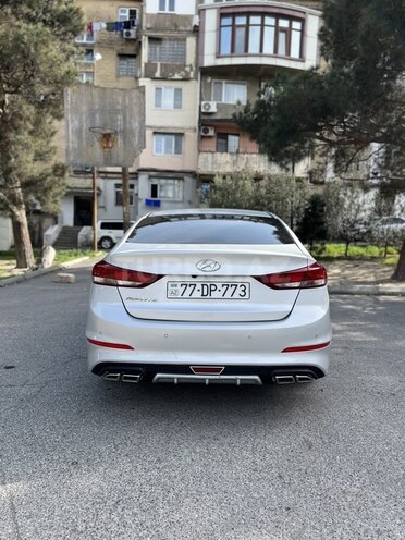 Hyundai Avante 2016, 111,000 km - 1.6 л - Bakı