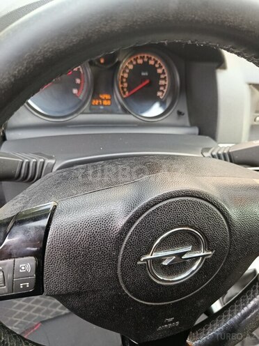 Opel Astra 2009, 402,336 km - 1.4 l - Zaqatala