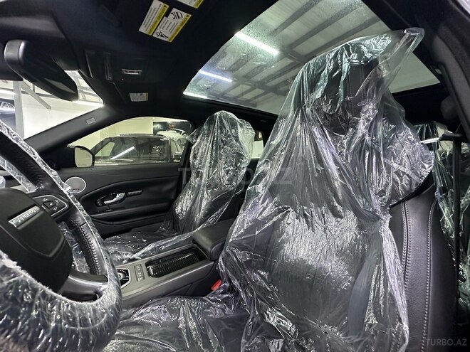 Land Rover RR Evoque-9