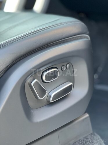 Land Rover Range Rover-15