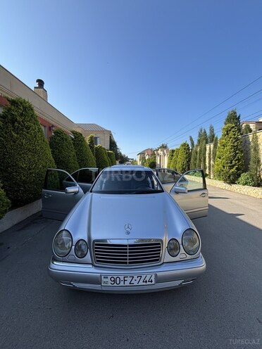 Mercedes E 240 1998, 441,000 km - 2.4 l - Bakı