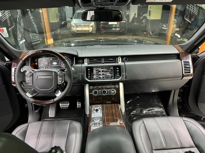 Land Rover Range Rover-12