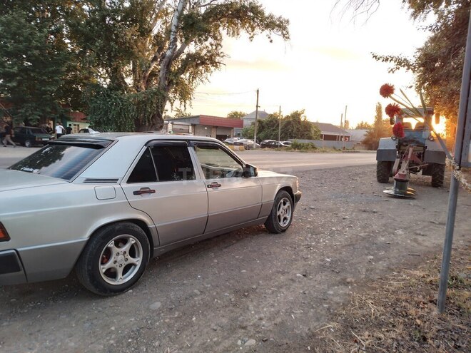 Mercedes 190 1991, 75,000 km - 2.0 l - Tərtər