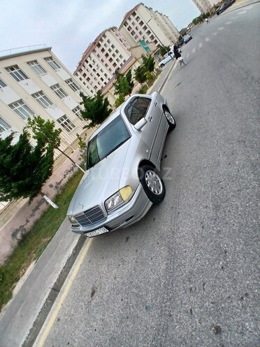 Mercedes C 180 1999, 125,000 km - 1.8 л - Bakı