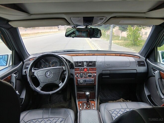 Mercedes C 180 1999, 125,000 km - 1.8 л - Bakı